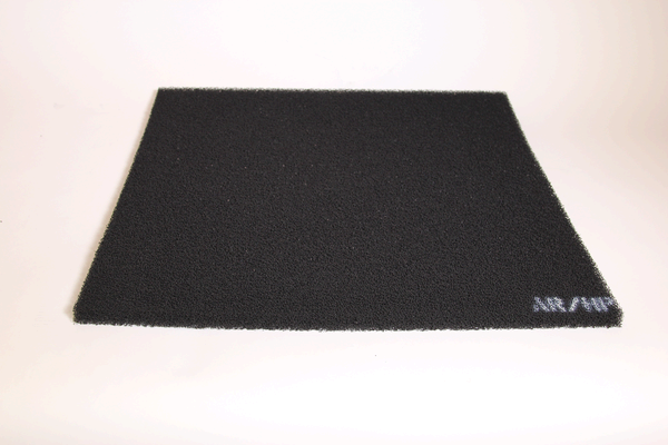 Lightweight reticulated foam broadband absorber